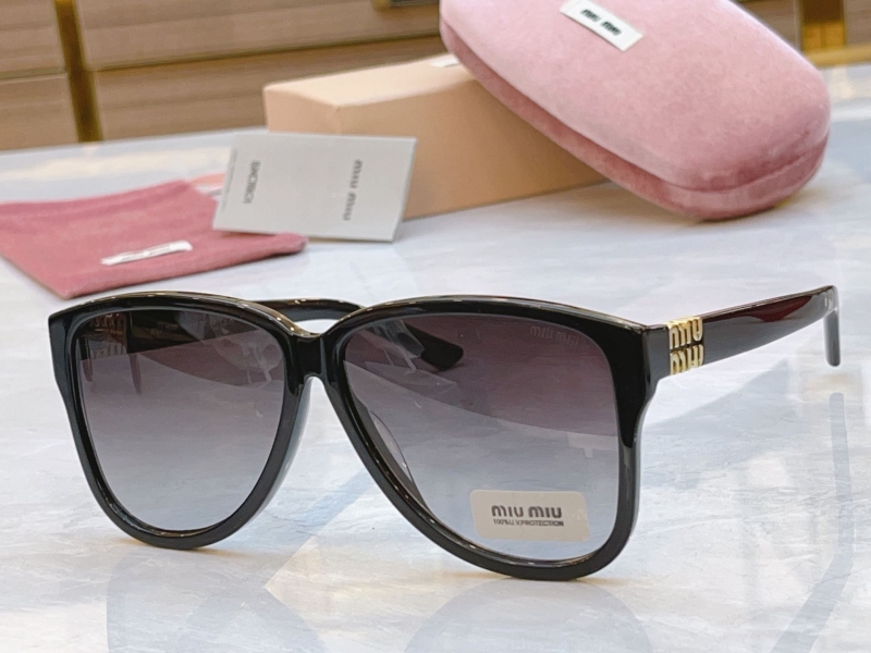 MIU MIU